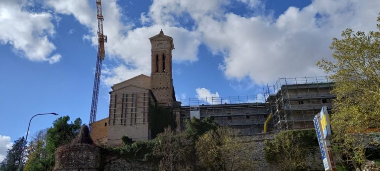 Cantiere di restauro della Chiesa di San Francesco